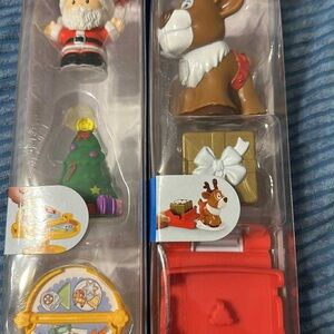 Fisher-Price Santa and Reindeer Holiday Set - Red, Brown, Green